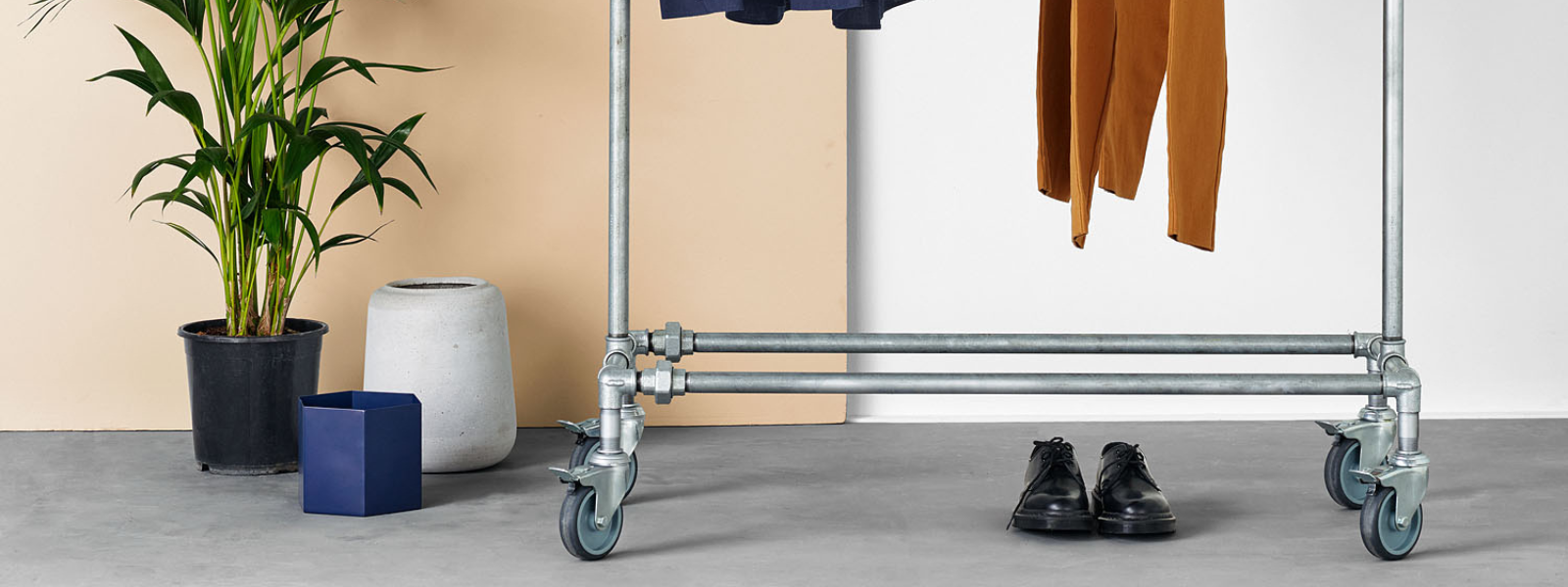Clothes racks with wheels